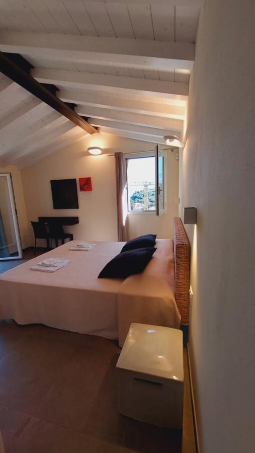 La Casa Dei Limoni Hotel มอนเตรอสโซ อัล มาเร ภายนอก รูปภาพ